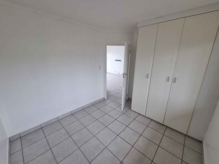 To Let 1 Bedroom Property for Rent in Bloubergstrand Western Cape